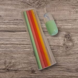 Colorful Silicone Straw Set with Capsule Case - 4 STRAWS